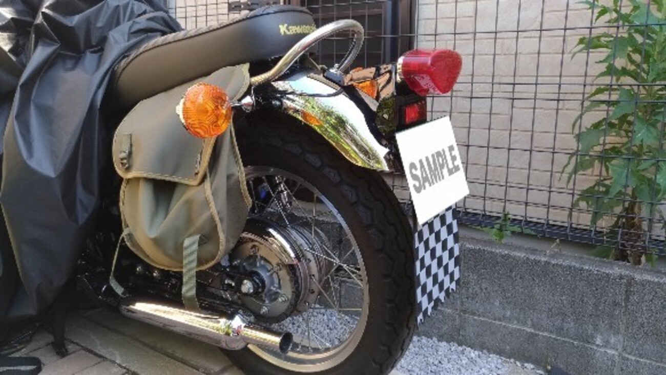Kawasaki W1SA 実動テールランプ ブラケット ステー レンズ割れなし 