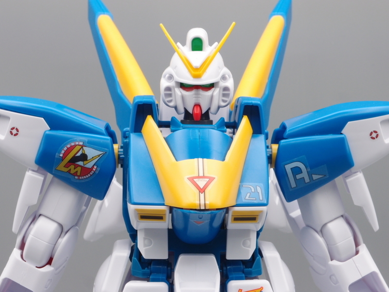 HG-EX 1/60 V2ガンダム - 手取り13万だけどFDとか玩具とか