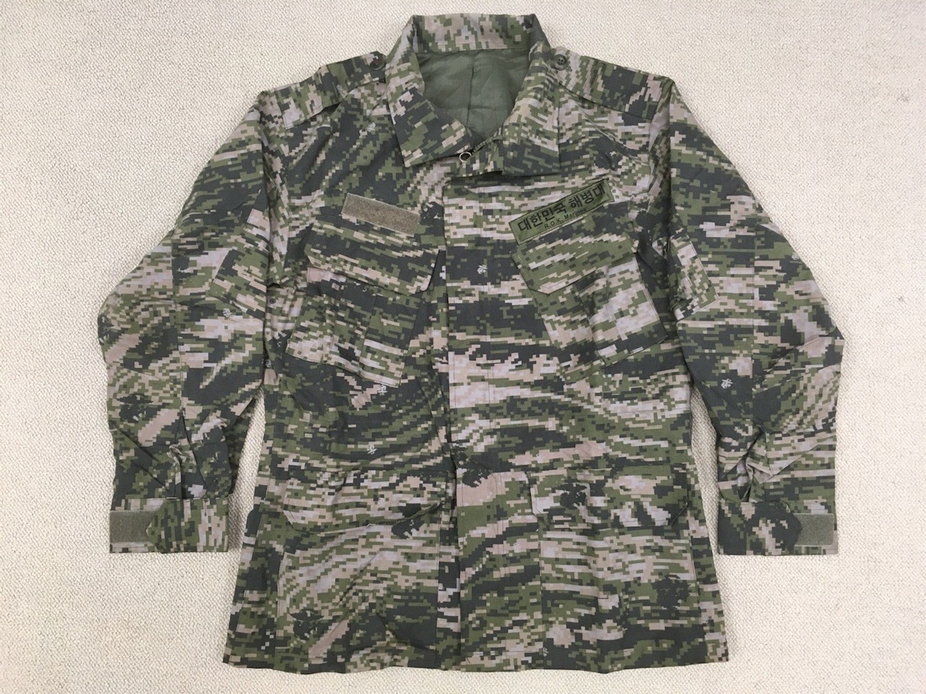 流れを感じる迷彩！【韓国の軍服】海兵隊迷彩フィールドジャケット 