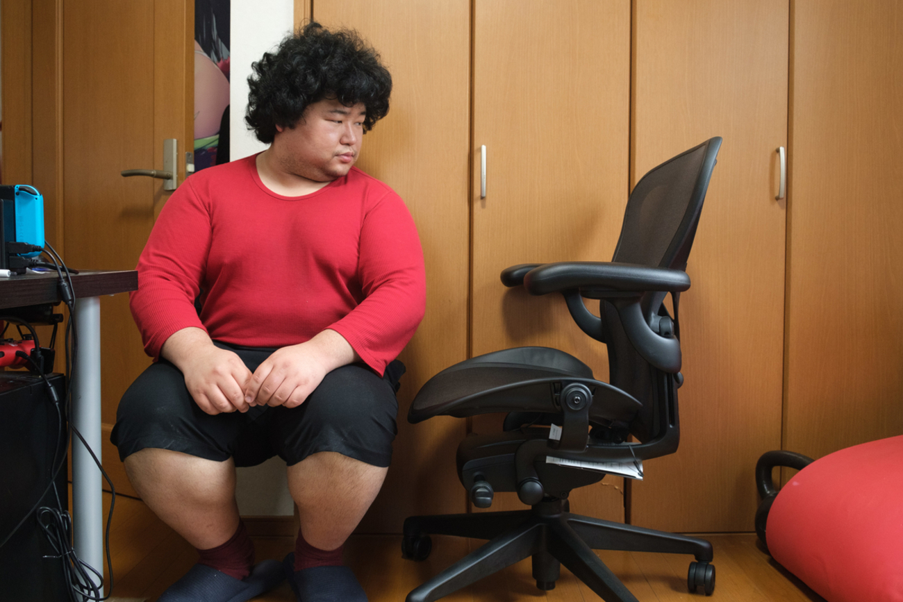 15%OFFセールに釣られてアーロンチェアを買った - おじんブログ