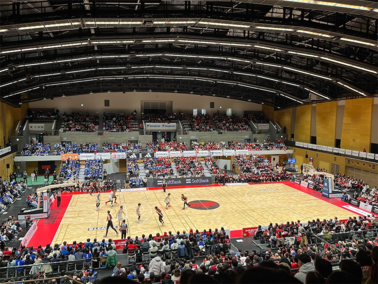 操場 ポイントは独自のトラコン制御！」GR86＆BRZの速さを引き出す魔法のECU