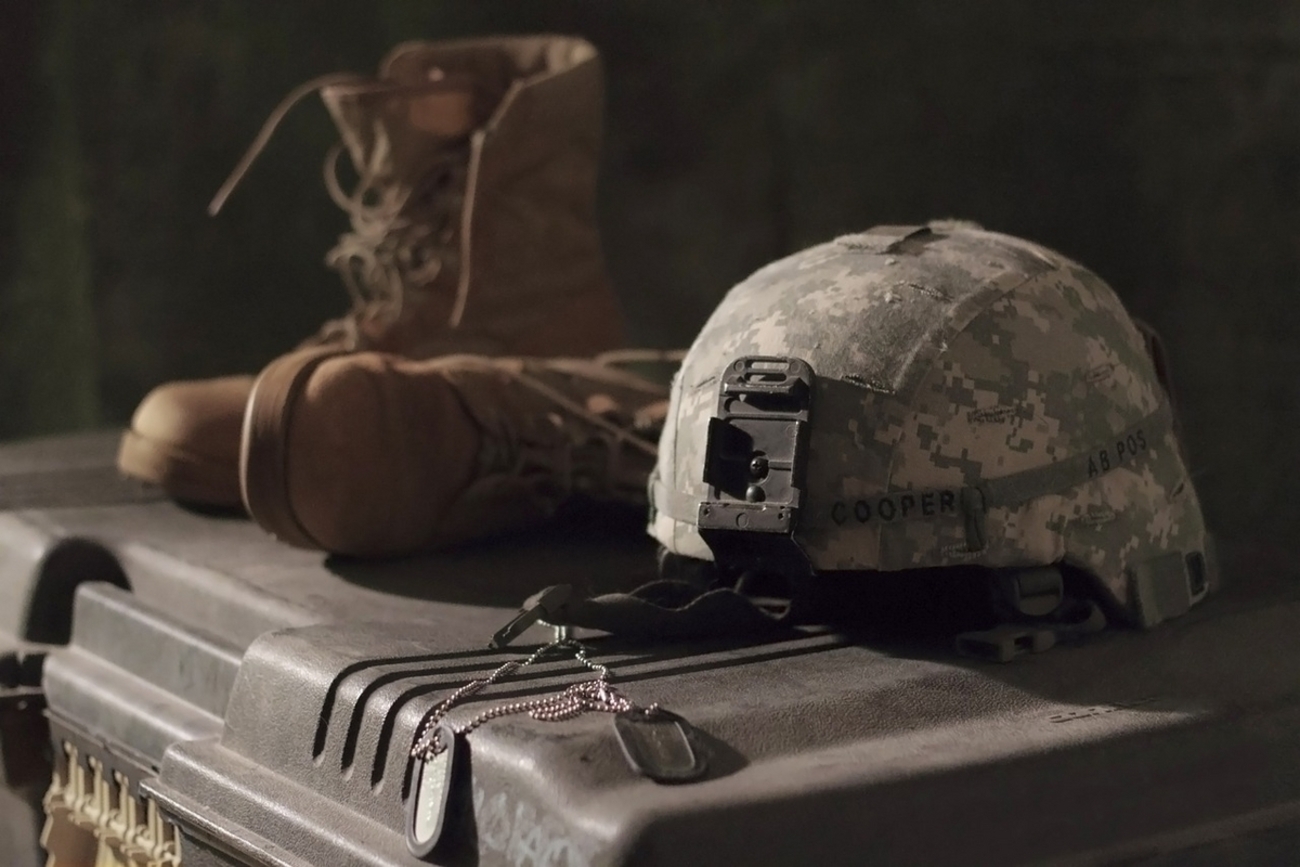 ローガン ウルヴァリン ステンレススチール製第二次世界大戦軍用ドッグタグセット X-メン映画小道具 ハロウィンコスチューム - 日本