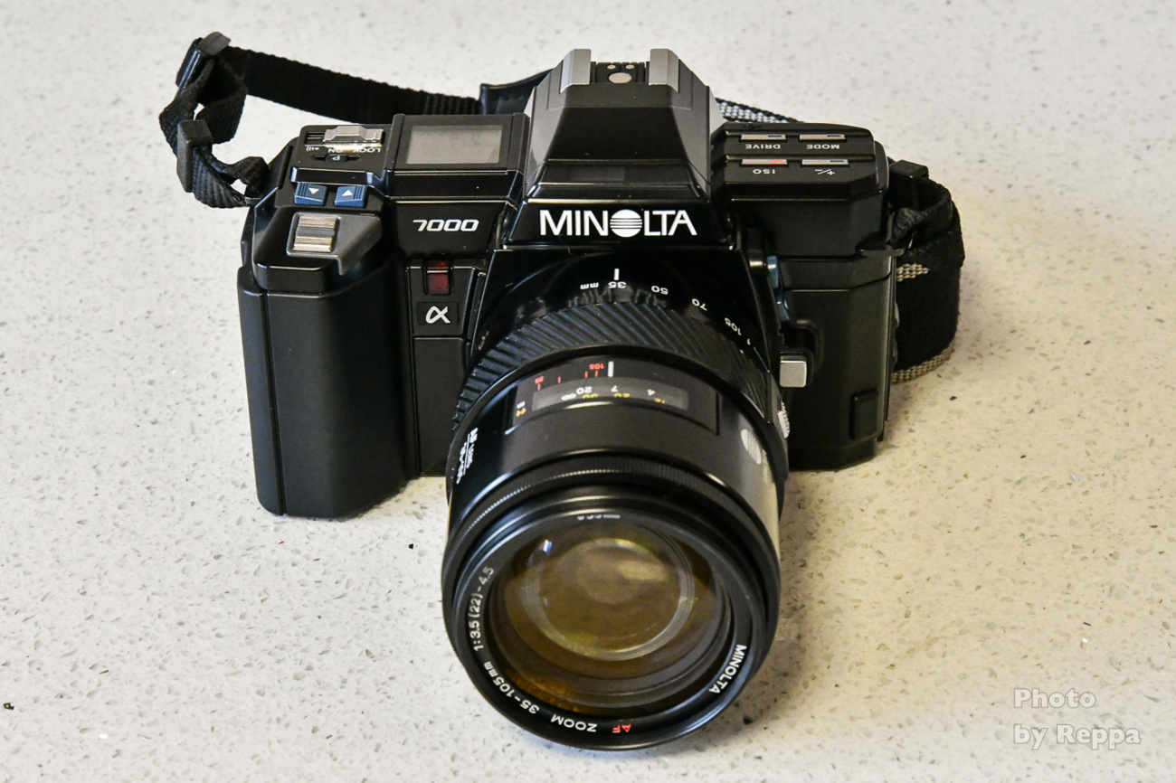 ミノルタα-7000の中古完動品をソウルで購入 - P sign