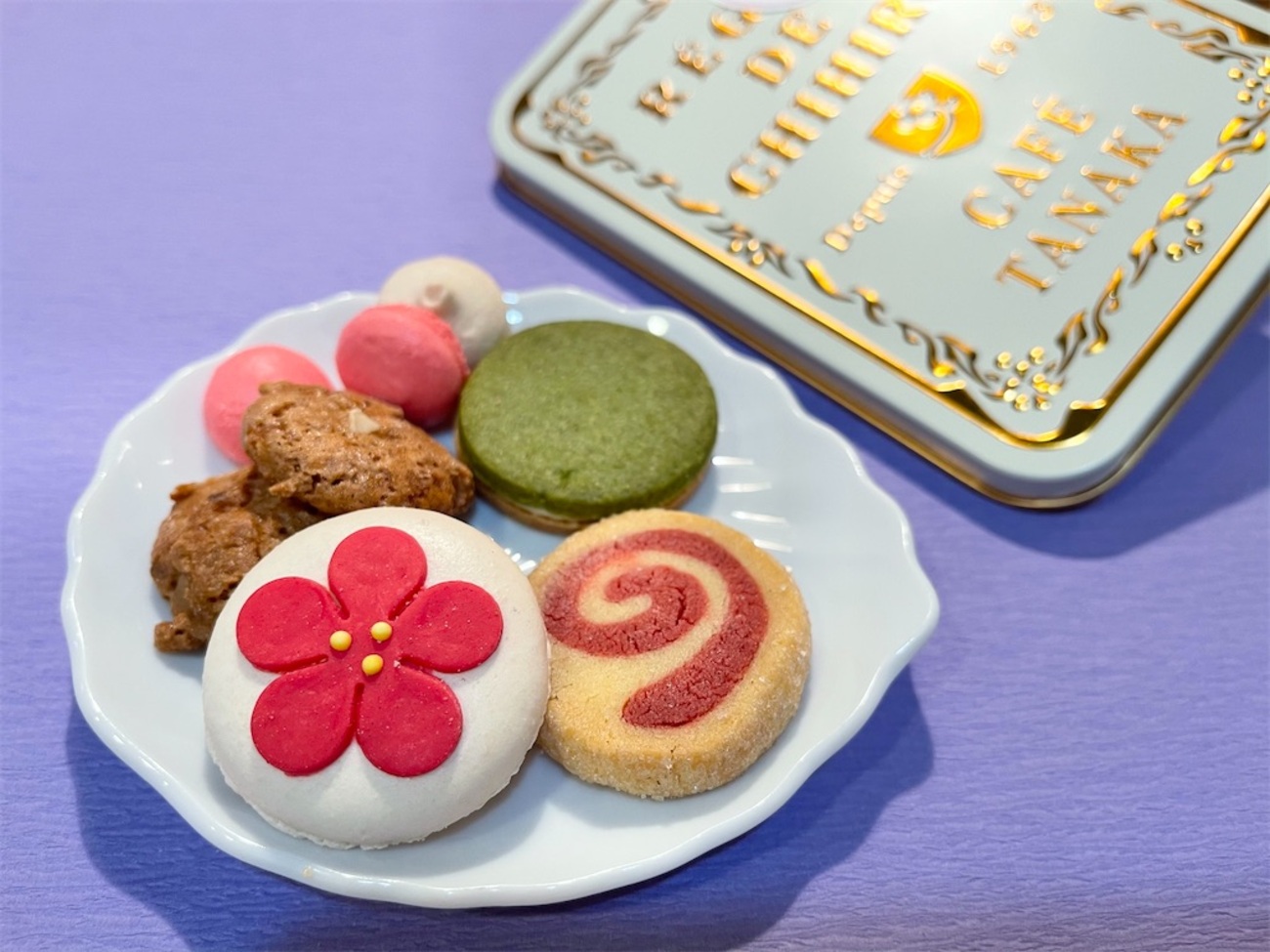 カフェタナカ クッキー缶 ビジュー・ド・ビスキュイ・プティローズ　プティハロウィ 限定のクッキー缶が登場！名古屋のカフェ＆パティスリー「カフェ