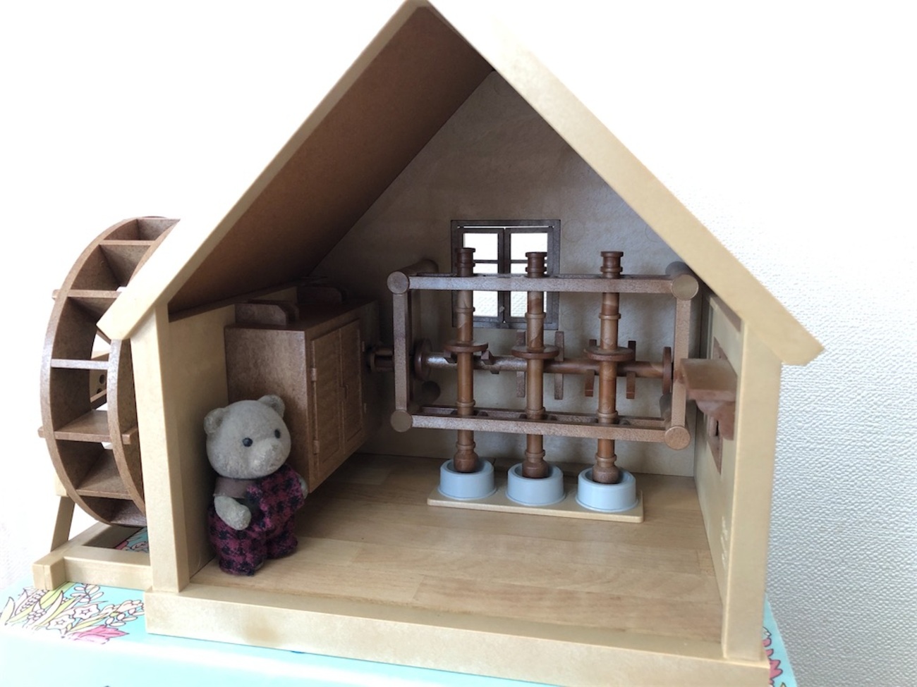村の水車小屋2 - 森の住人