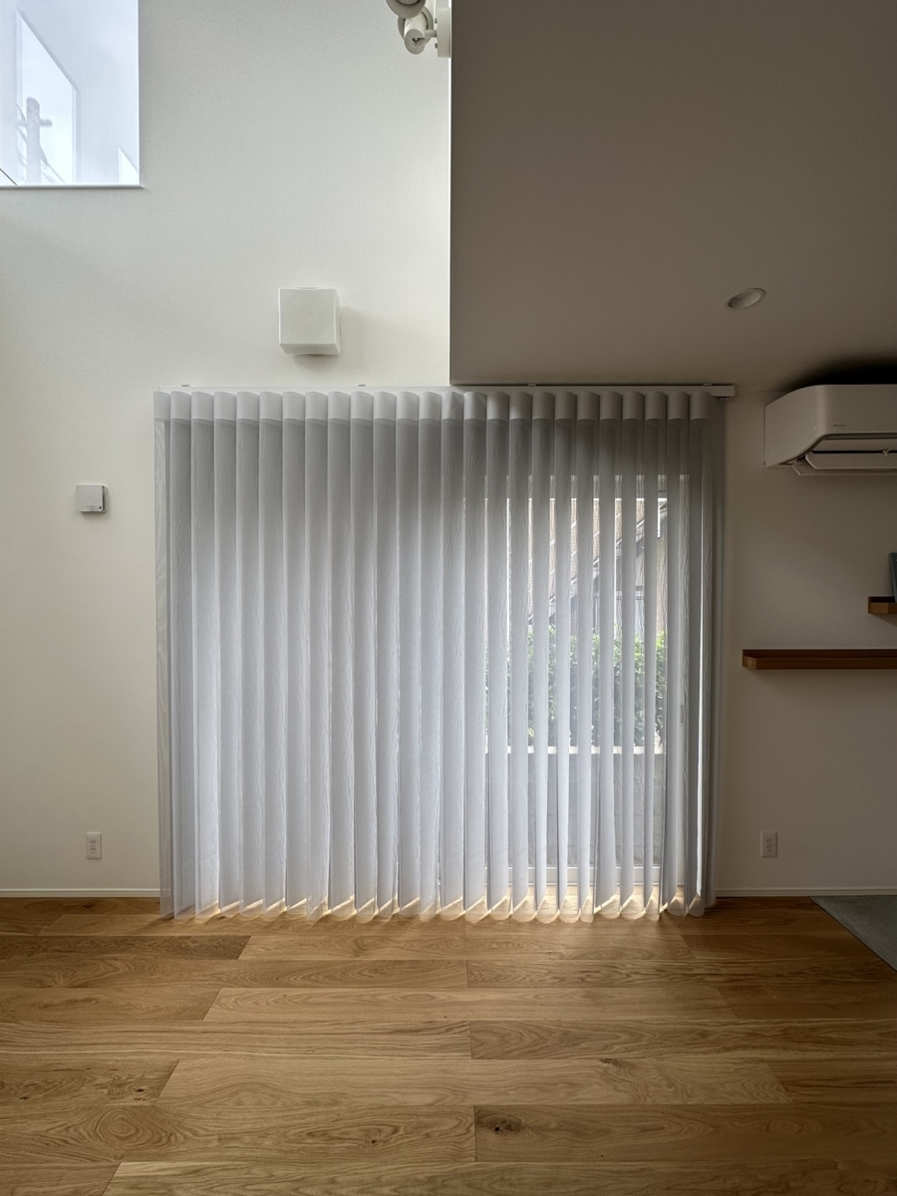 我が家のカーテンはNORMAN - 家A