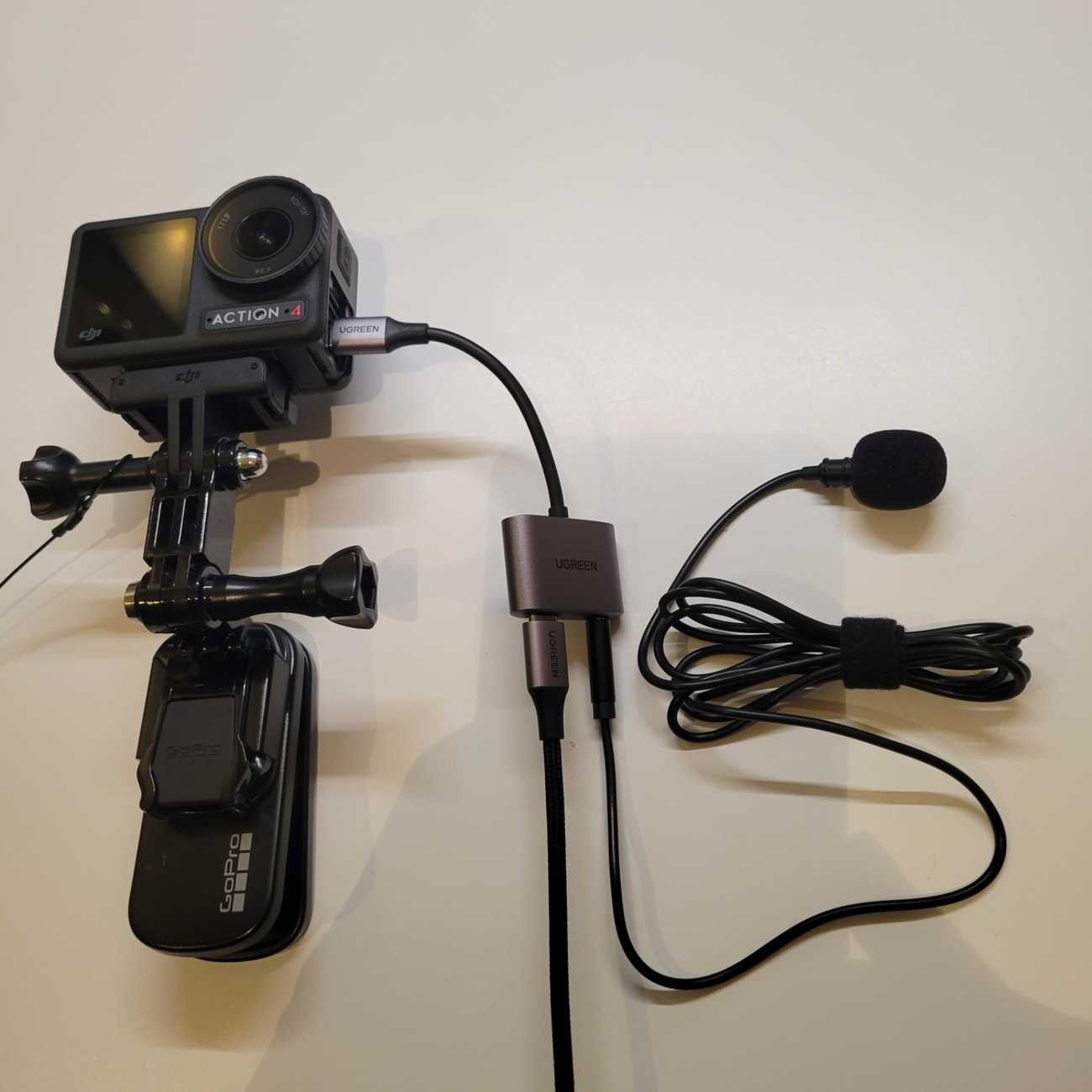 DJI Osmo Action4 の外部マイクと外部電源 - 初めての北海道キャンプ DJI Osmo ACTION 4 ヘルメットマウント マイクセット