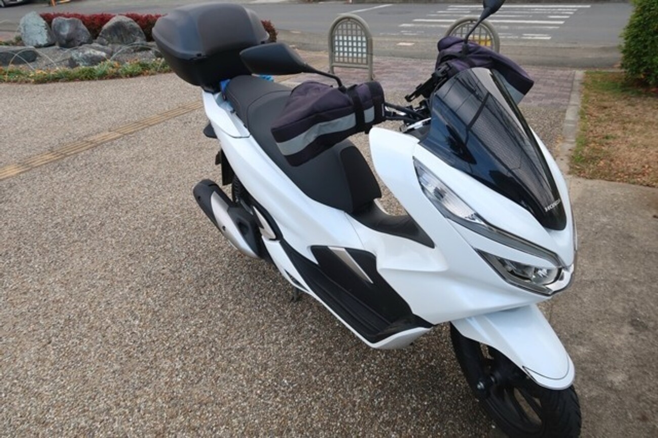 バイク用スマホホルダーをPCXに装着！セットの仕方、適応機種詳細