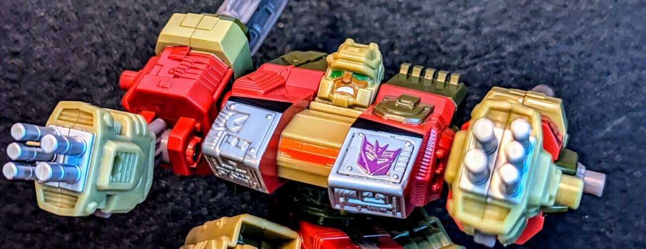 【中古】タカラ MS-03 アイアンハイド＆ランドミリタリーマイクロン 超ロボット生命体トランスフォーマー マイクロン伝説【ジャンク品】[10][240010477174] 中古】タカラ MS-03 アイアンハイド＆ランドミリタリー