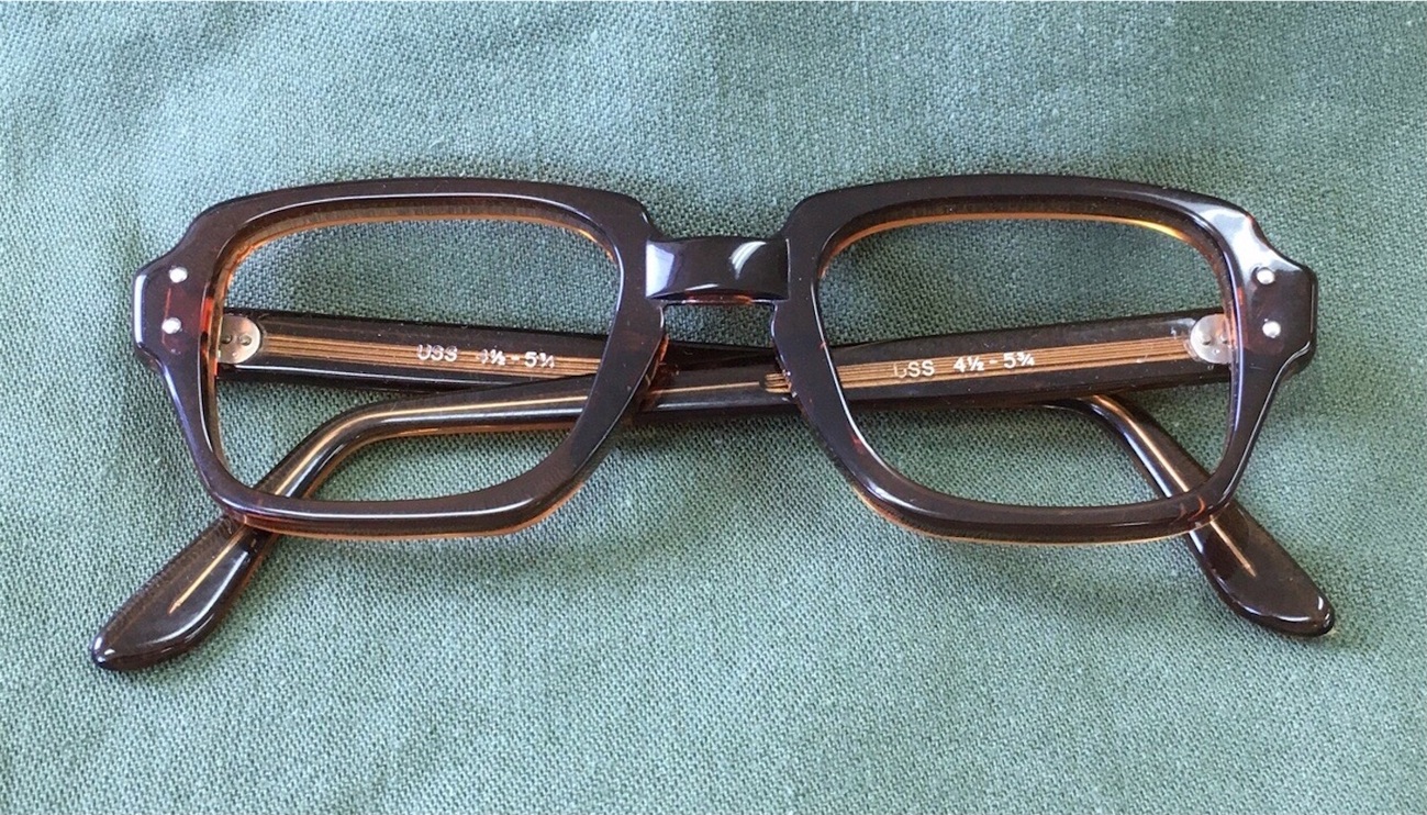 日本でもレンズ交換可能！【アメリカ軍装備品】海軍官給品メガネ