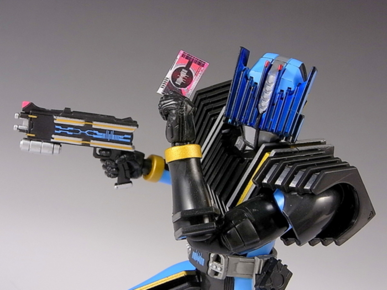 バンダイ S.H.フィギュアーツ 仮面ライダーディエンド レビュー - YOの 