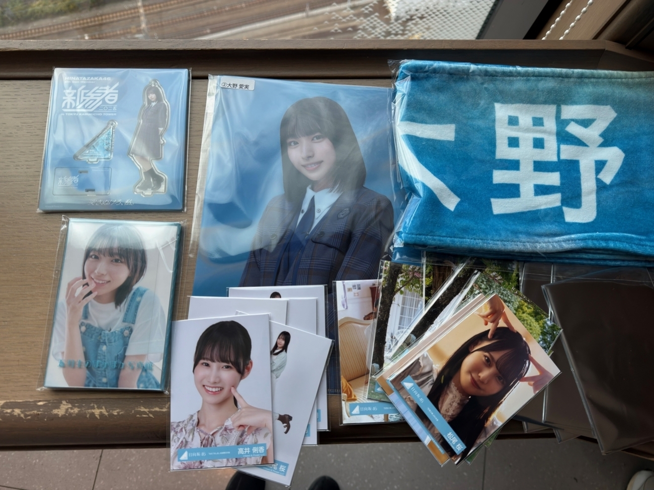 日向坂46 五期生の新参者オフィシャルグッズを劇場まで買いに行ったよ 