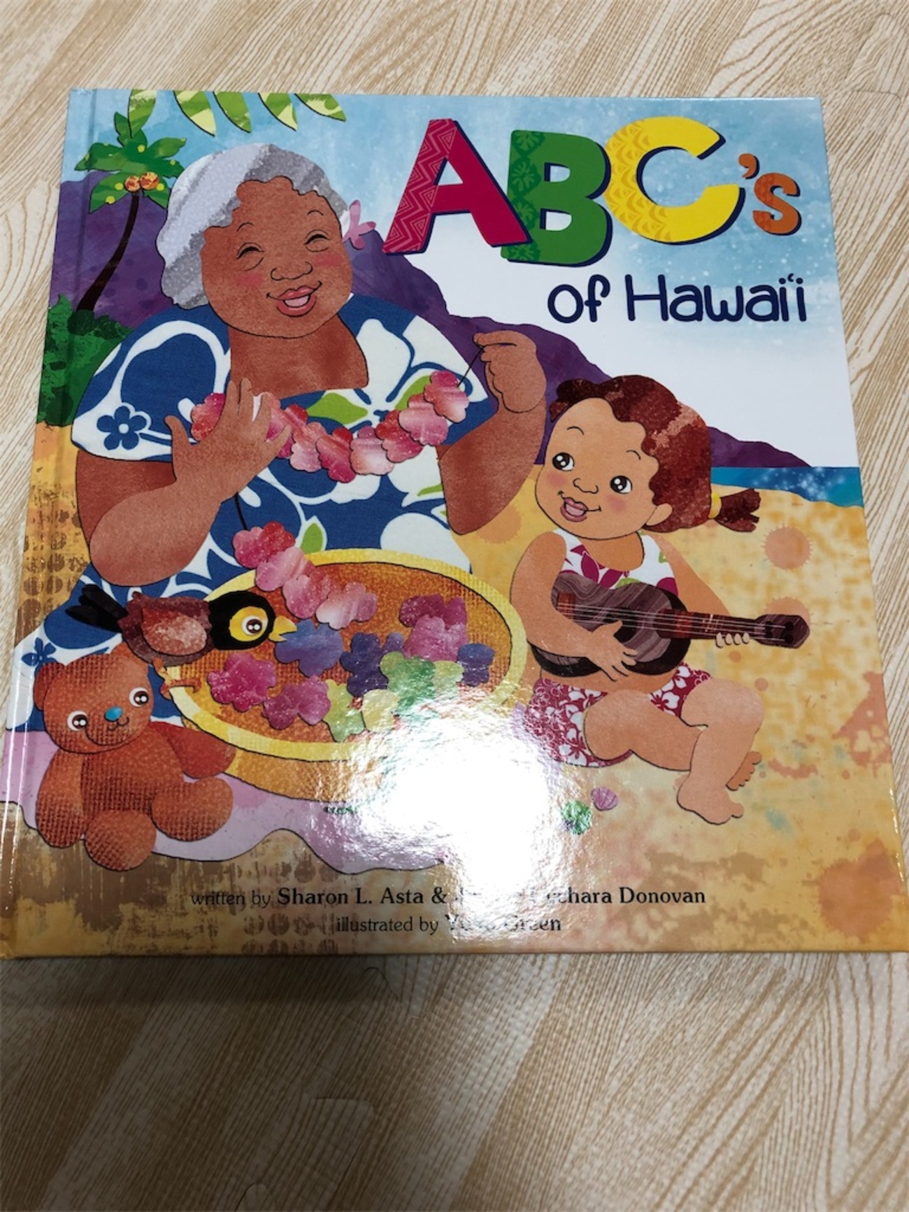 ハワイ他、海外で購入した英語絵本（知育含む）新品&中古　8冊バラエティーセット backend=imagemagick;version=1;