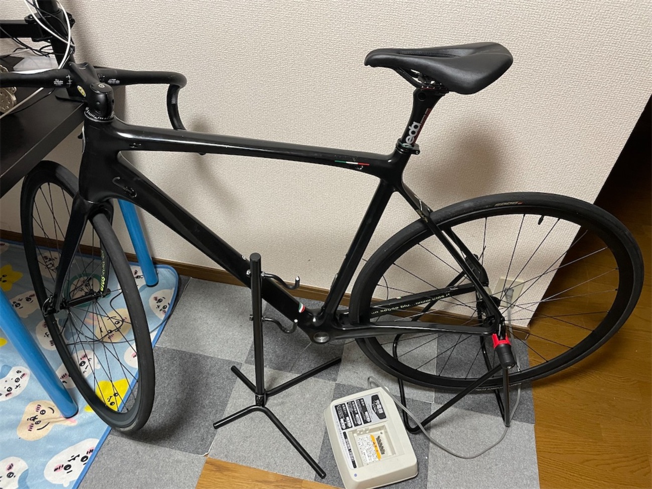 値下げしました ロードバイク ブルホーン バー フラット ハンドル