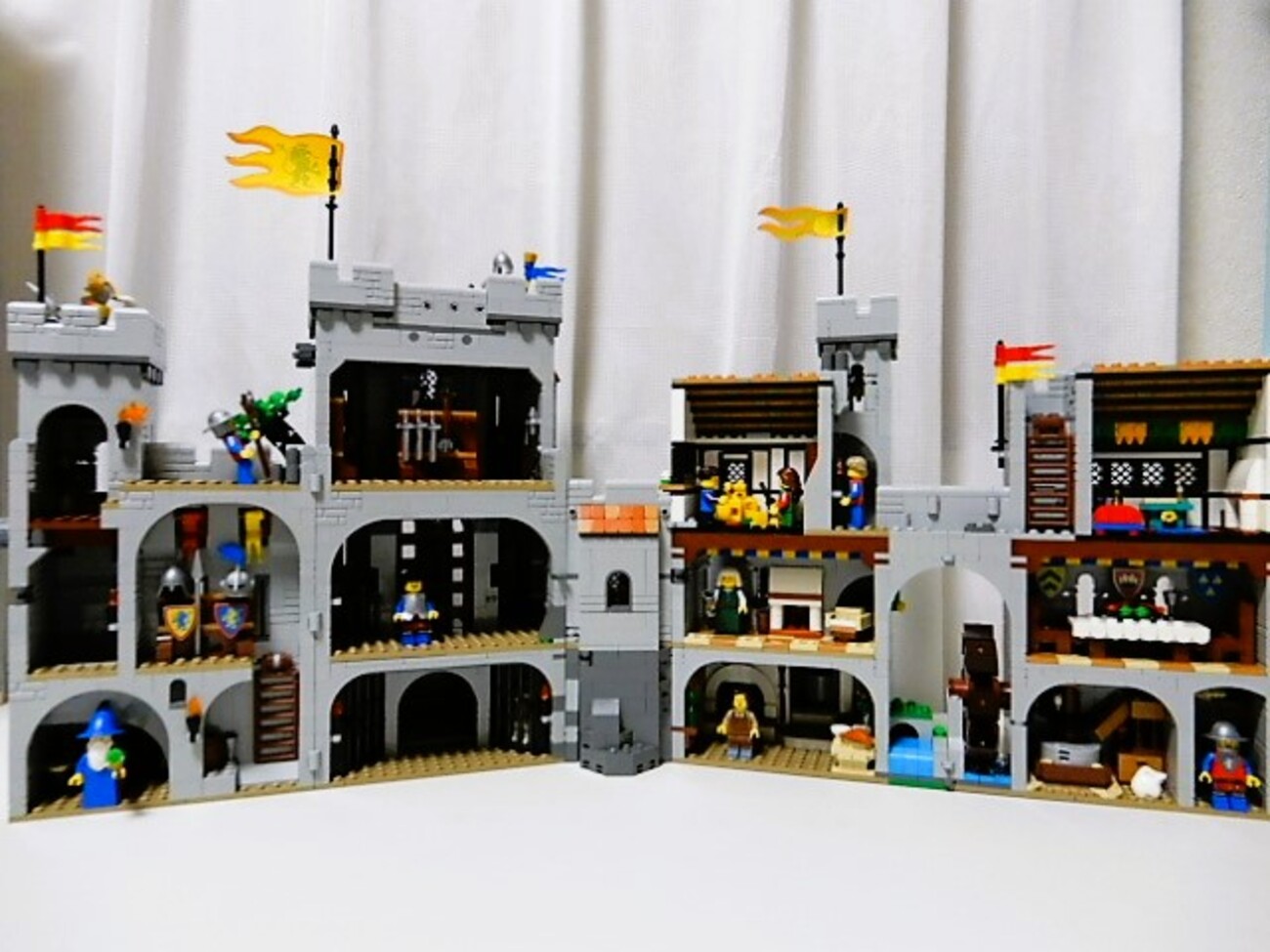 LEGO】10305 ライオン騎士の城 ㉑～㉖ 完成 - 小さな世界