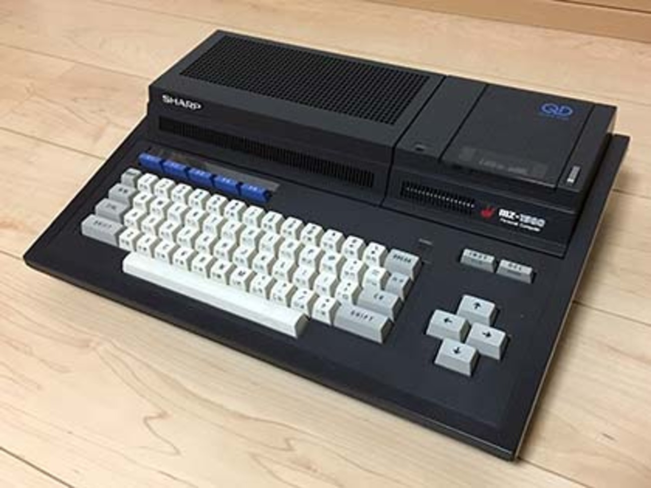 憧れだったコンピュータ達:3.MZ-1500（シャープ） - “RUN” それは魔法 
