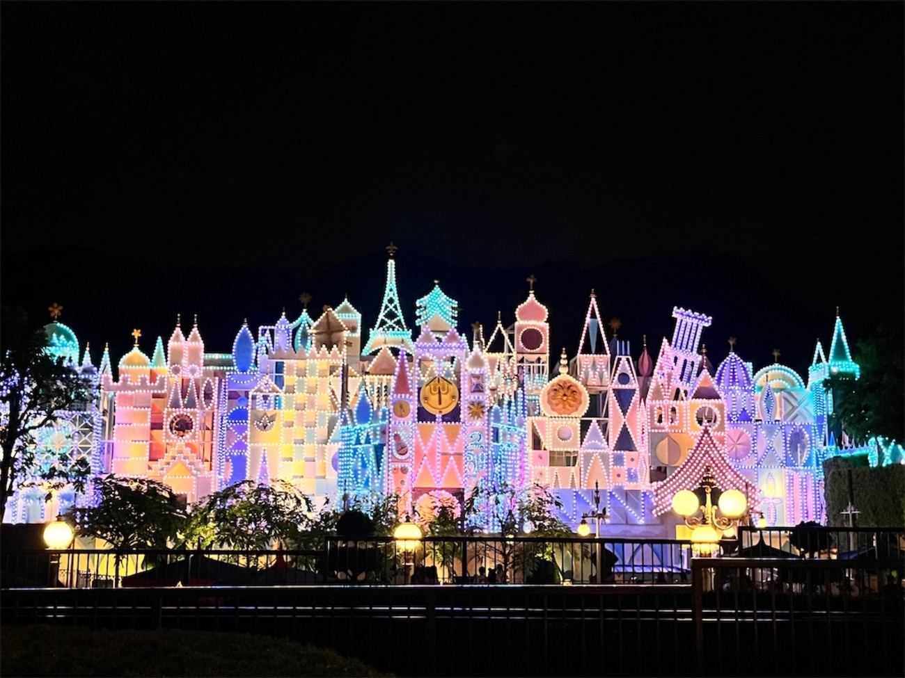 香港ディズニー　ワールドオブフローズン　家族の思い出　ネコ　2匹セット 香港ディズニー ワールドオブフローズン 家族の思い出 ネコ 2匹