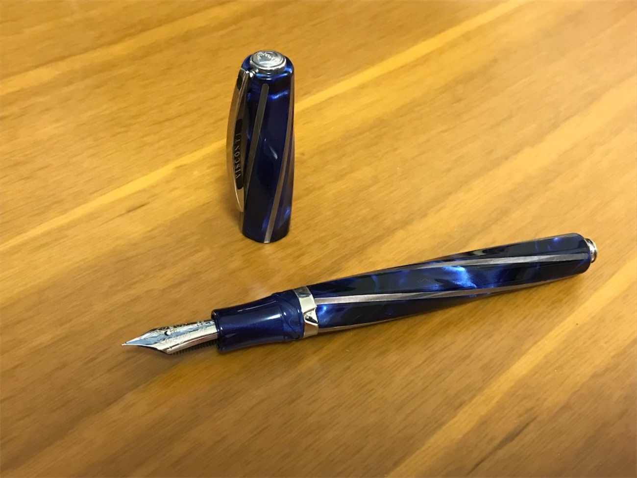 Visconti(ビスコンティ) ディヴィーナ タイフーンブルー リミテッド 