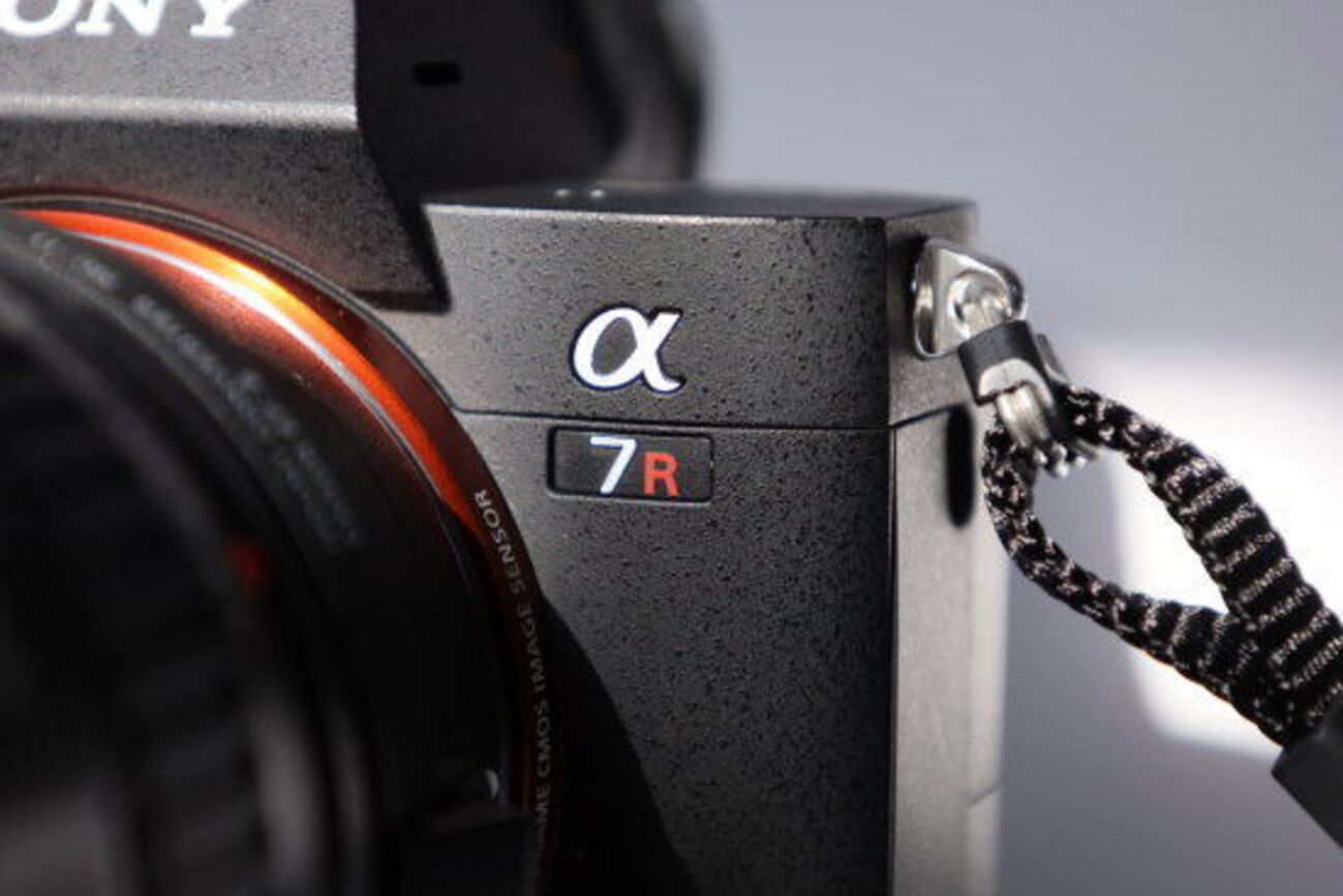 SONY α7R ILCE-7R ボディ【動作良好】 ILCE-7R ミラーレス一眼カメラ α7R [ボディ単体] SONY｜ソニー 通販
