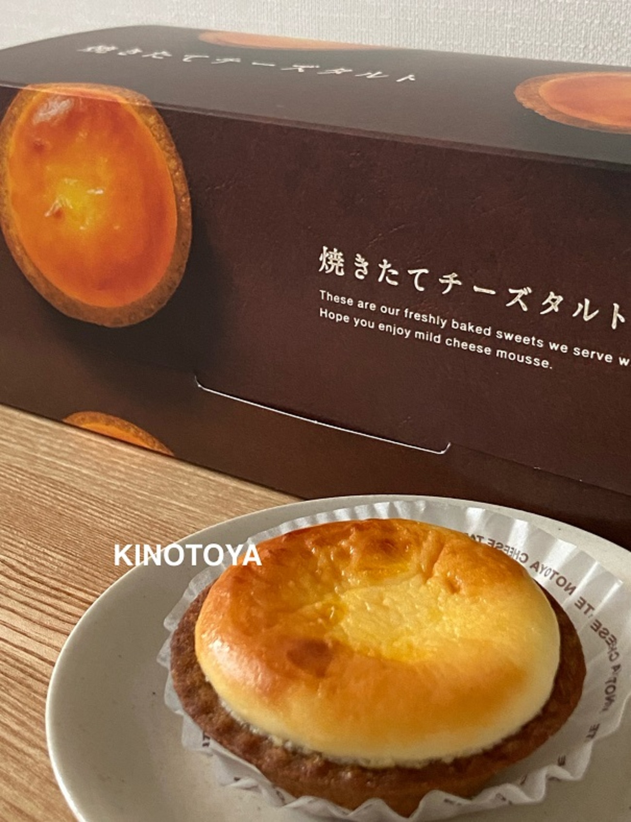 ノエルさん専用☆チーズタルトとミニどら焼きとロシアケーキ 楽天市場】ギフト チーズタルト 6P BOX〈オリジナルチーズタルト