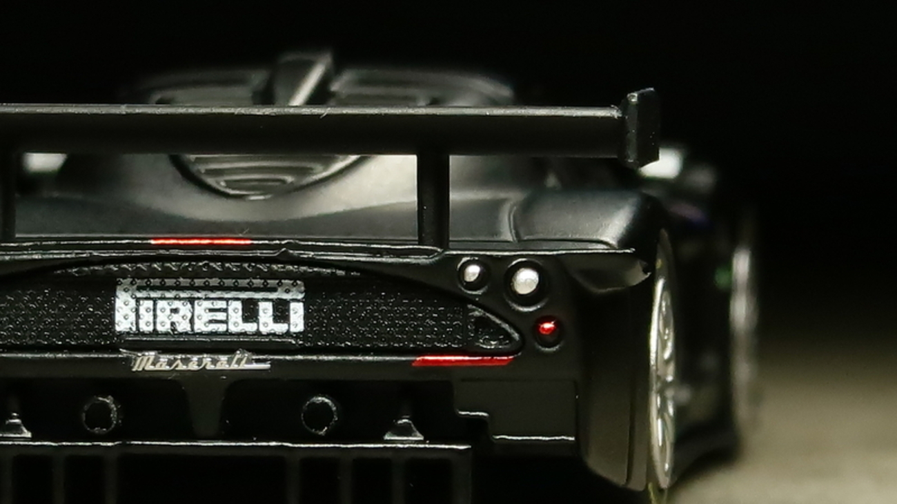 ミニカーレビュー】 BBR 1/64 - Maserati MC12 Competezione Test