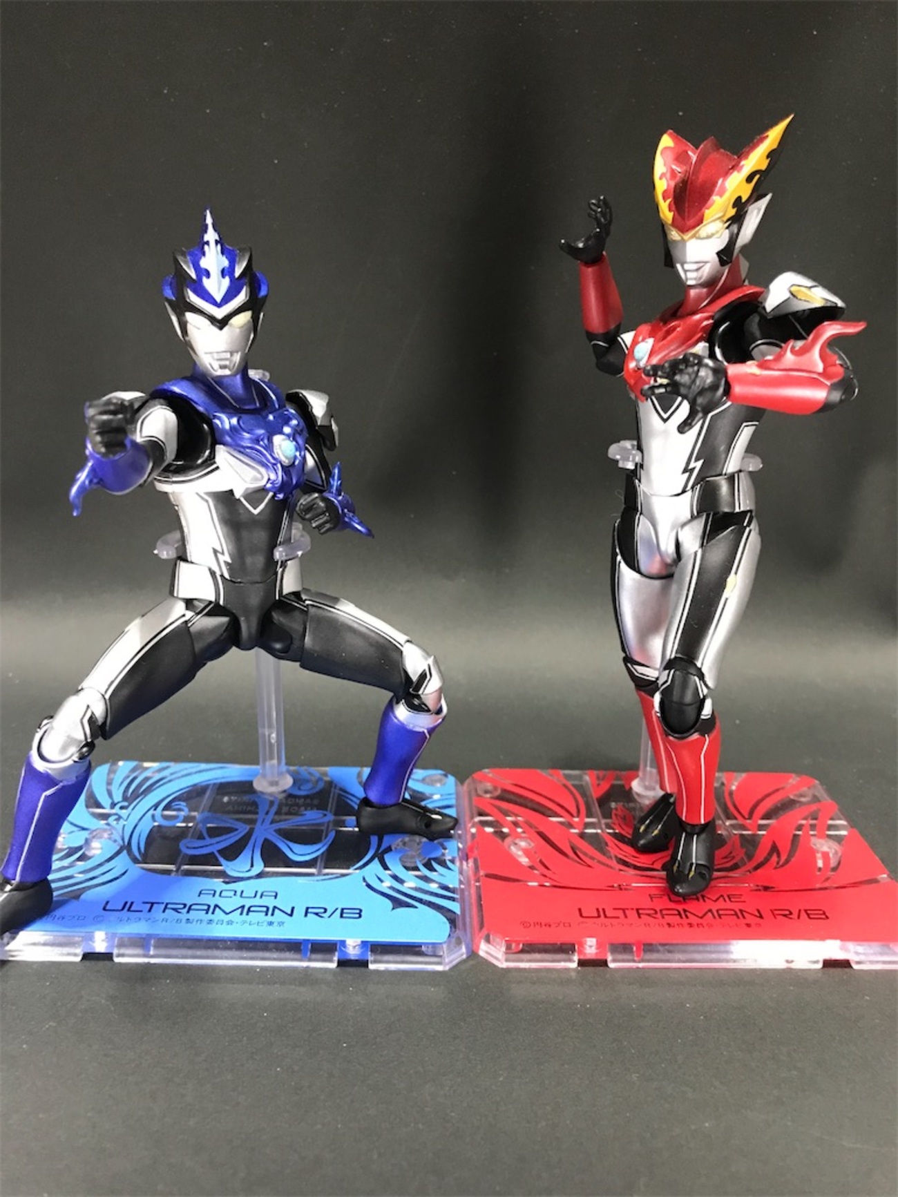 玩具の話：S.H.フィギュアーツ ウルトラマンロッソ・ブル各種。 - 好き 