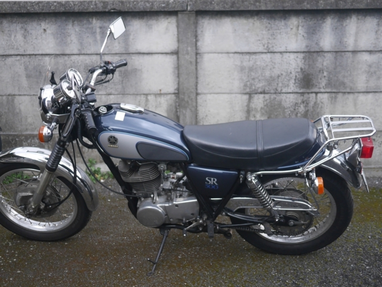 SR500にワイズギアの純正リアキャリア取り付け - こずぶろ
