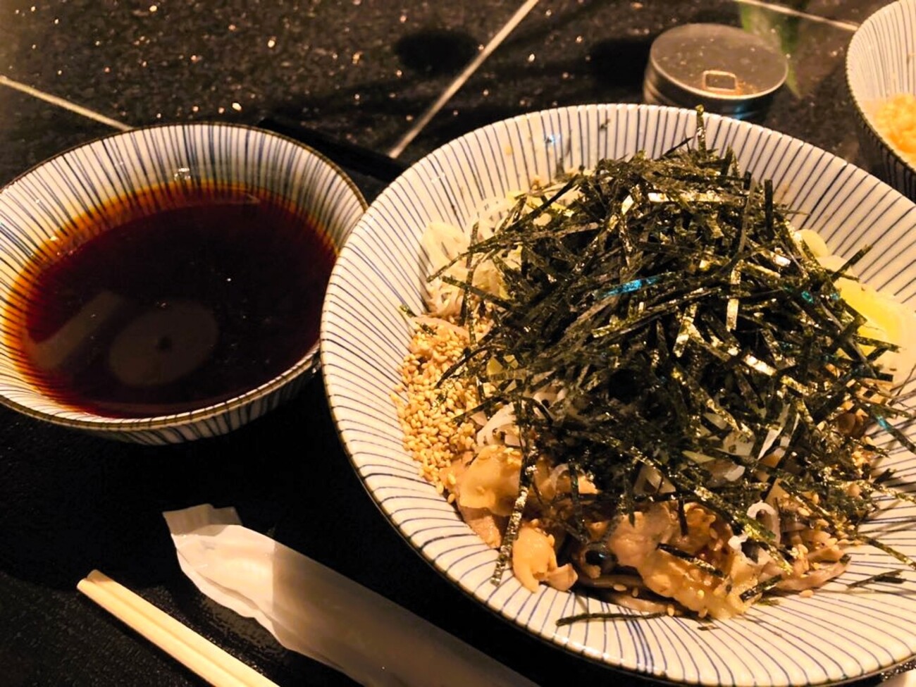 ワシワシ系のそばが好きなら食べるべき。汐留「そば さやか」のそばは唯一無二だ - Foodie Blues：減酒逃避行