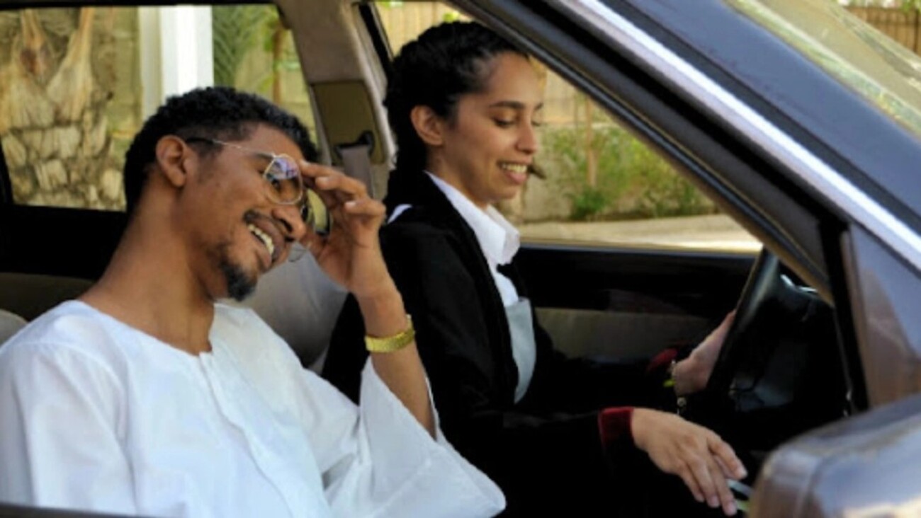 Driver Hashan 2 Ahd Hassan Kamel&“My Driver & I”/サウジアラビア、彼女と彼の旅立ち - 鉄腸野郎Z-SQUAD!!!!!