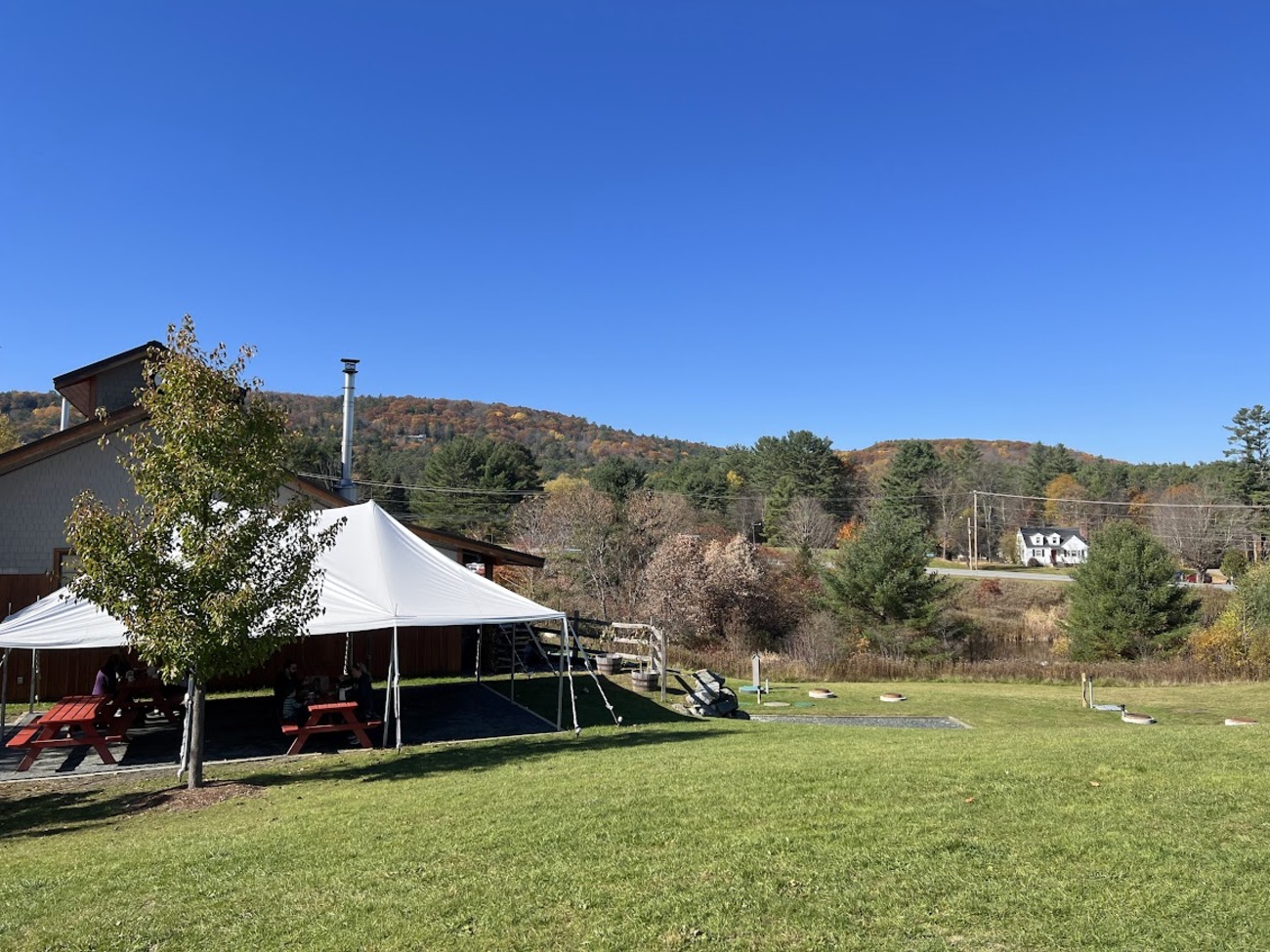 紅葉狩り】キングアーサーのベーカリーとダートマス大学 - 旅するヨーキー