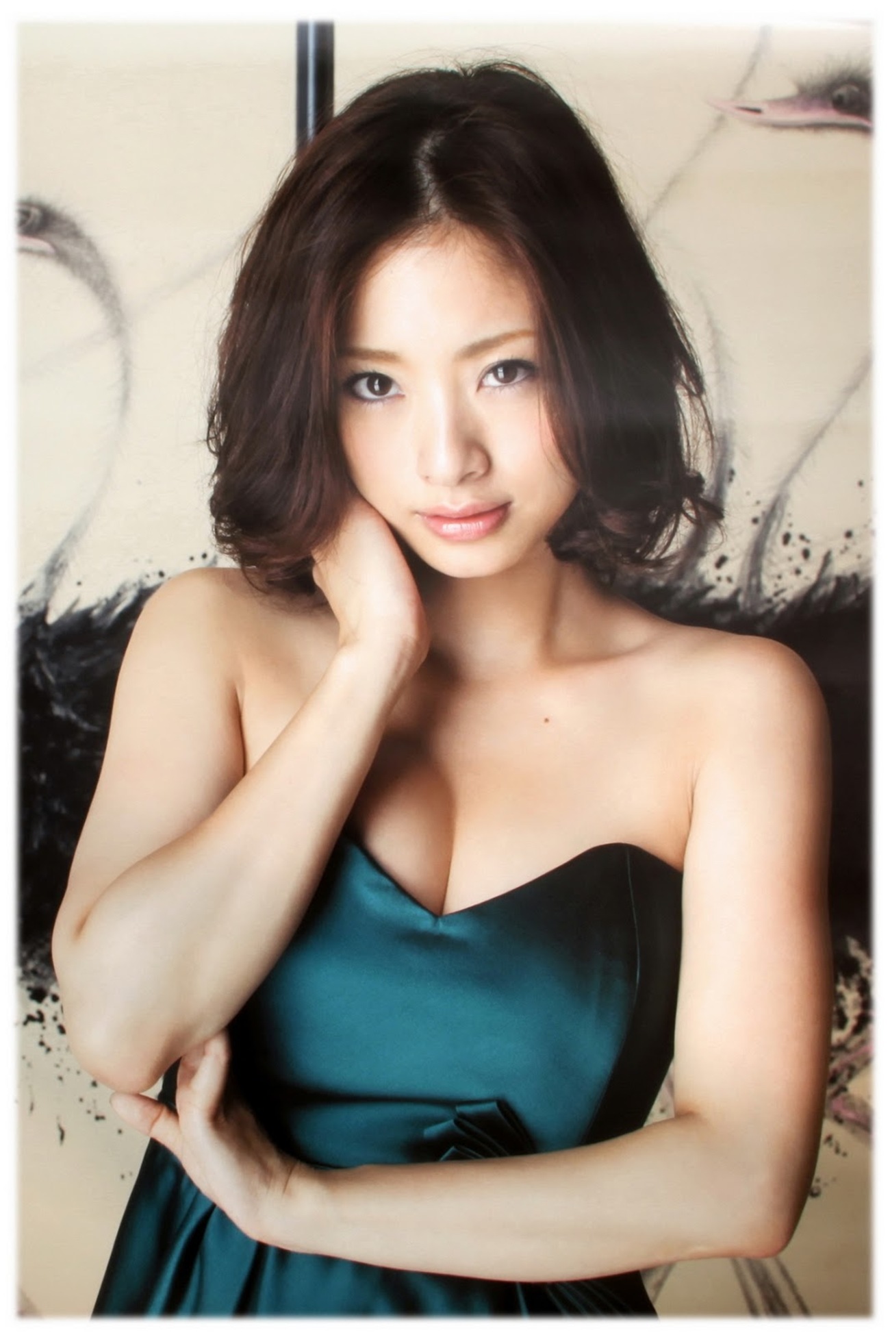 上戸彩豊胸