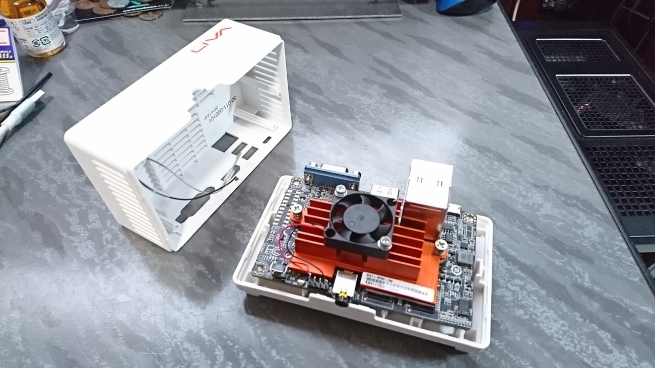 超小型デスクトップの初代機ECS LIVA入手 - Hone.のPC工房