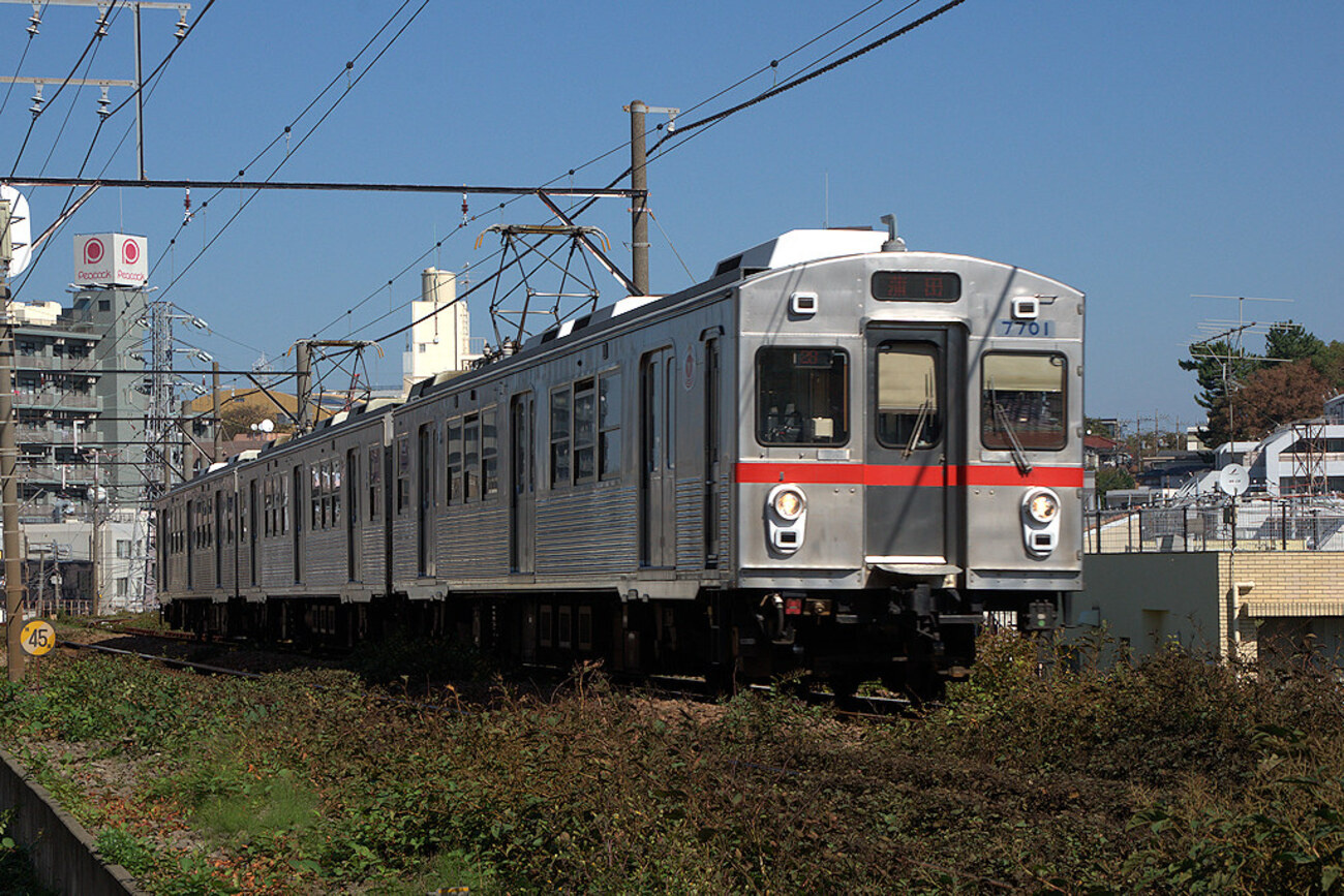 走り抜ける「昭和の鉄道」 21世紀にも通じる車両の始祖・東急