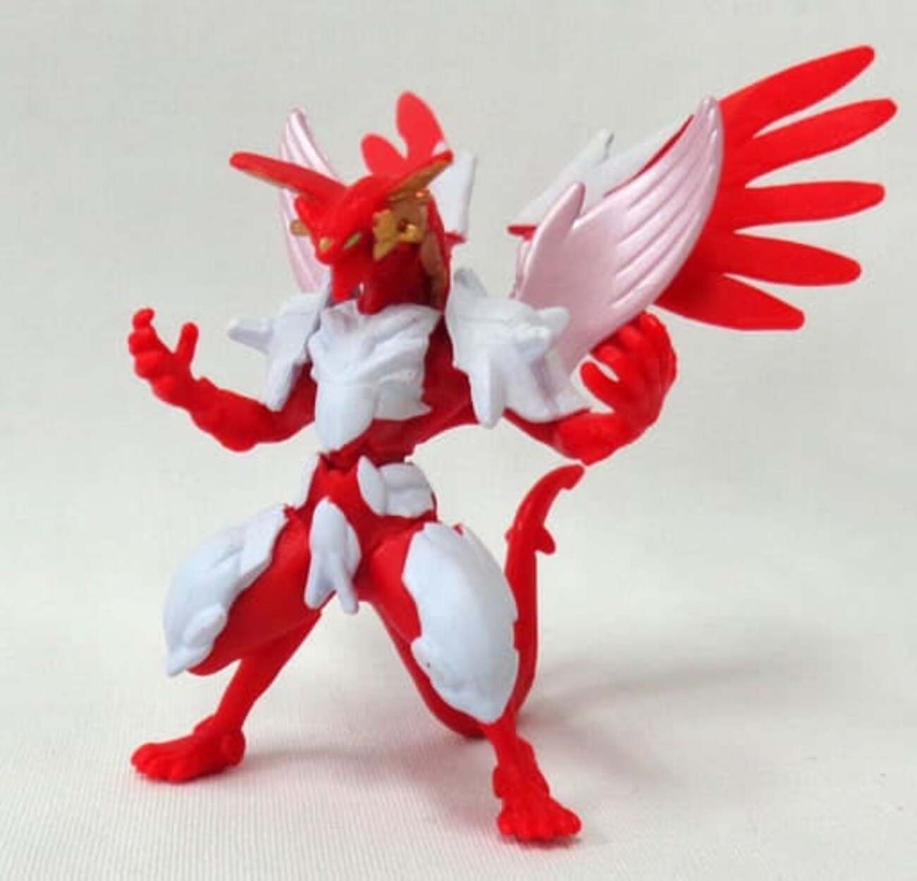 今トレーディングフィギュアの超神星龍ジークヴルム・ノヴァ 