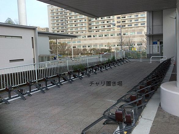 代々木八幡駅八幡橋高架下自転車駐車場
