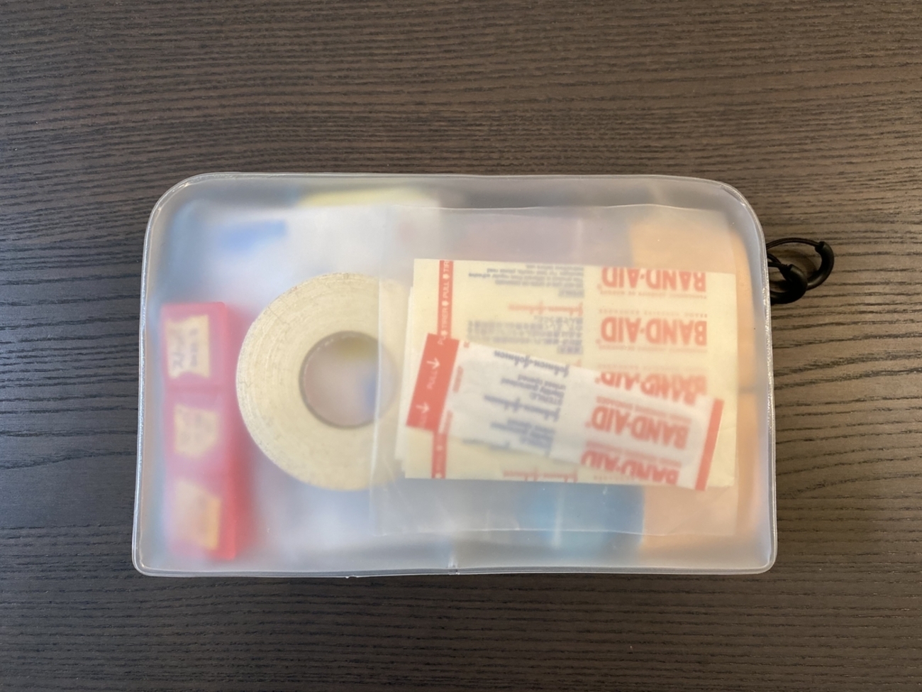 登山用ファーストエイドキットの中身 294g - Mt. Taro Trail Base 太郎山トレイルベース