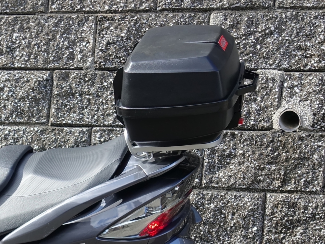 GIVI トップケースについて <E20N ロックセット交換> - All I Know Is 
