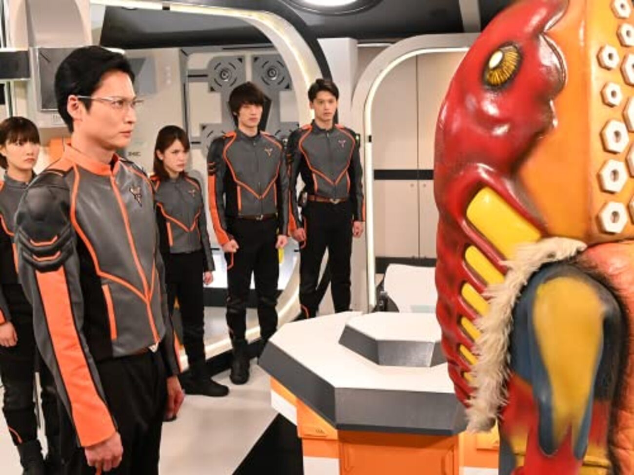 感想】ウルトラマンデッカー 第17話「過去よりの調べ」 - やっぱ