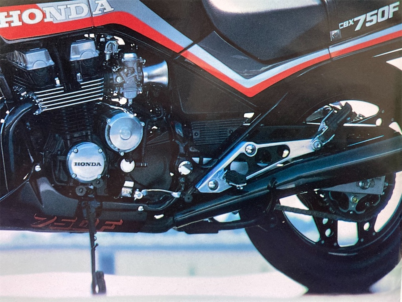 CBX750F用センタースタンド - バンとバンバンの備忘録
