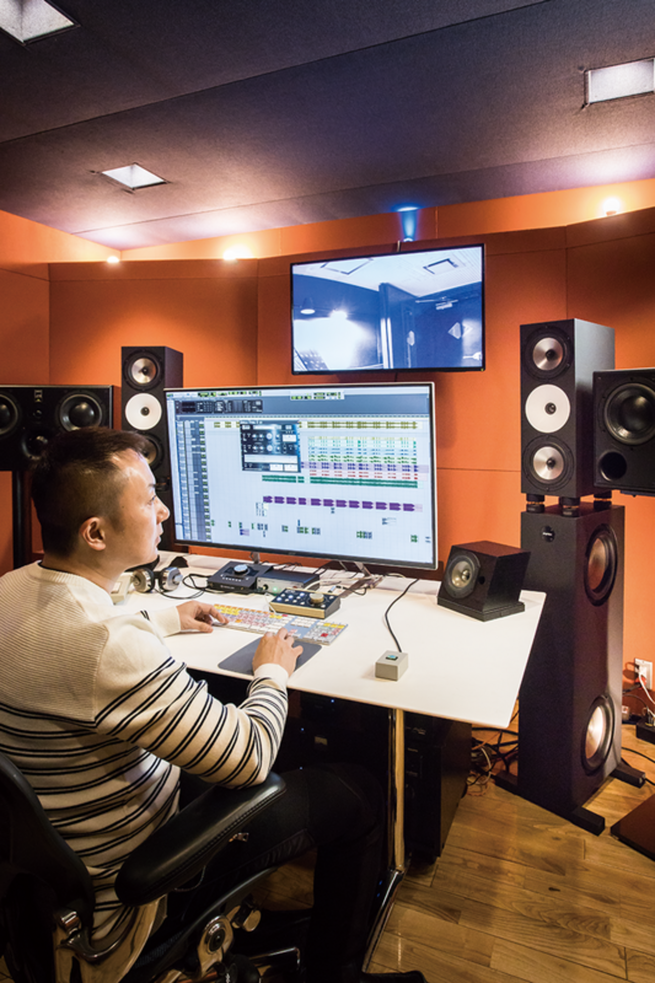音職人の「道具」〜T.KuraのAMPHION Two18 - サンレコ 〜音楽制作と 