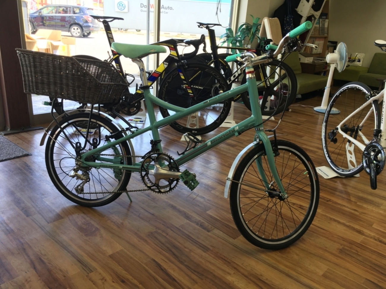 Bianchi むずかしい PISA 自転車 ※お引渡し日8/14〜8/20