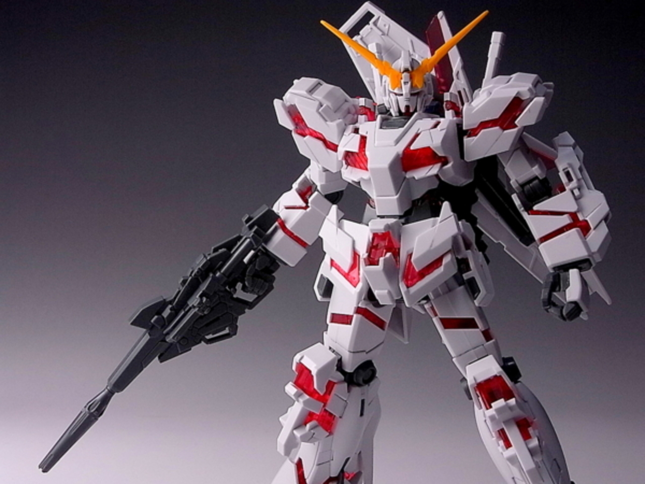 バンダイ 1/144 HGUC ユニコーンガンダム デストロイモード レビュー 