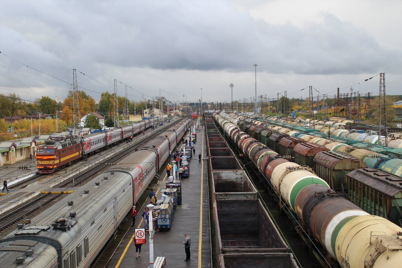 ロシア連邦 鉄道バッジ 当時物 シベリア鉄道 ロシア連邦 鉄道バッジ 当時物 シベリア鉄道 - メルカリ