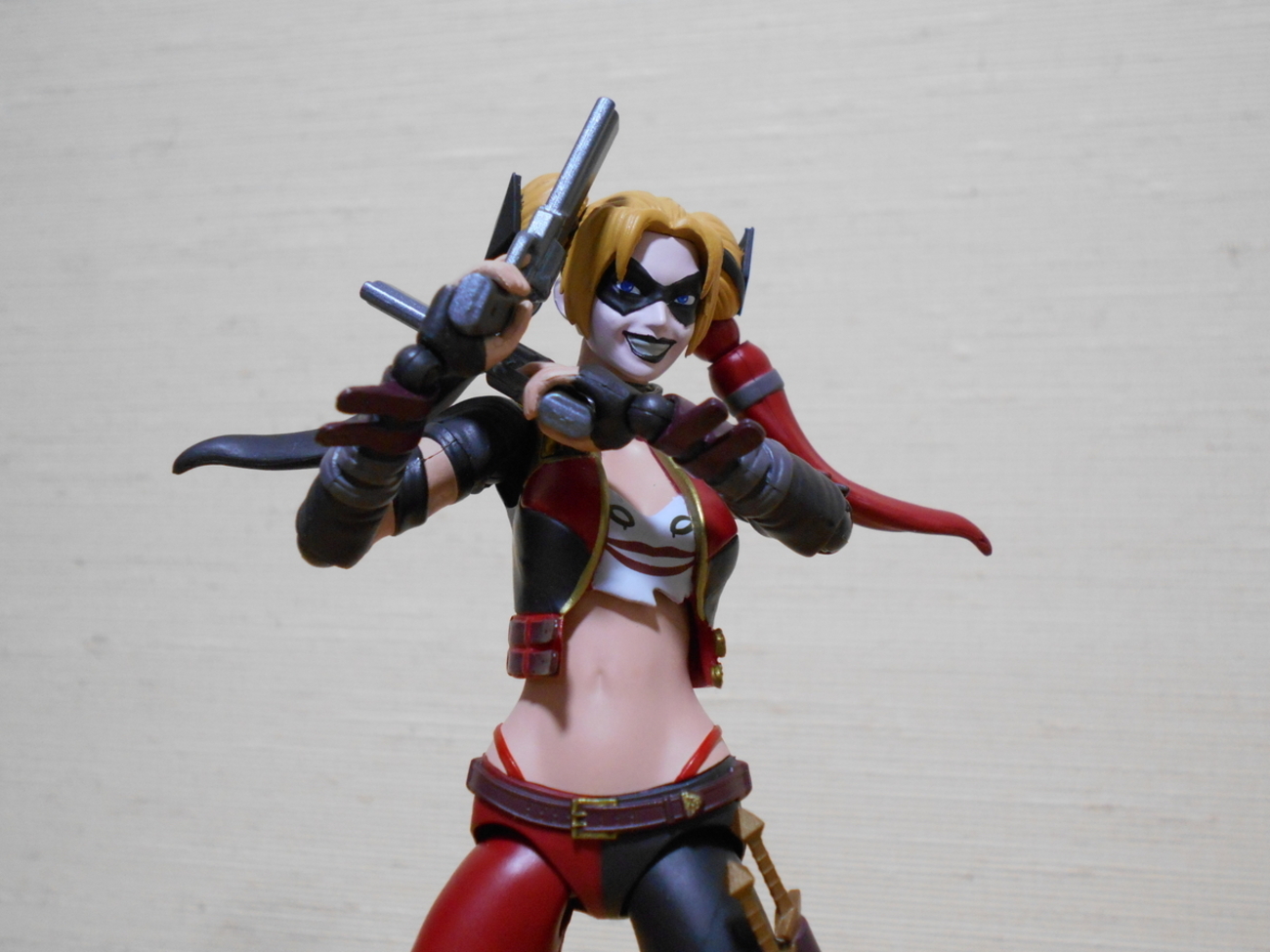 ハーレークィン INJUSTICE ver. ( バンダイ製 S.H.フィギュアーツ 