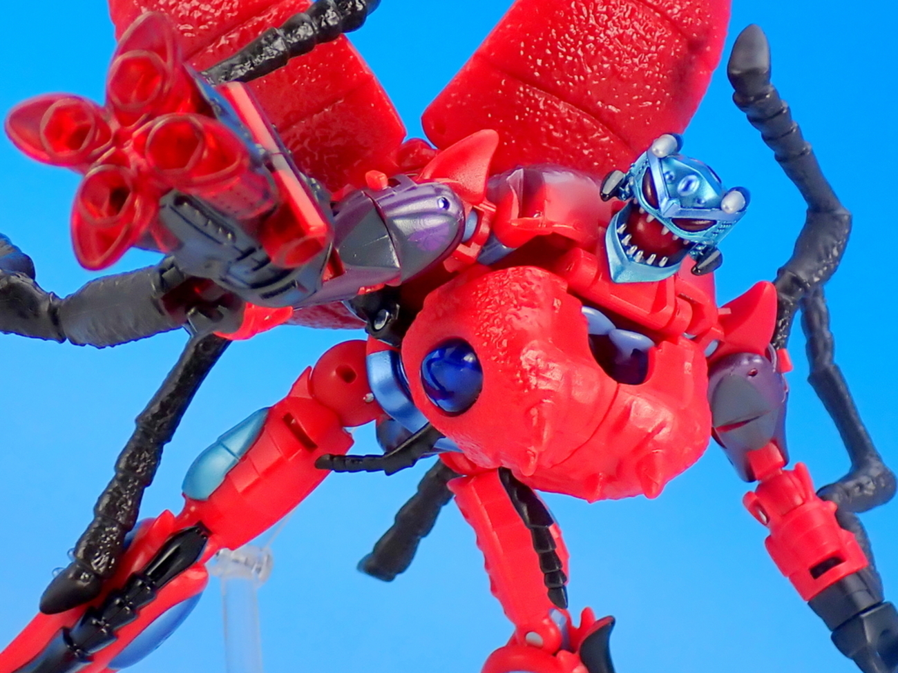 トランスフォーマー レガシー TL-20 プレダコンインフェルノ で遊ぶ 