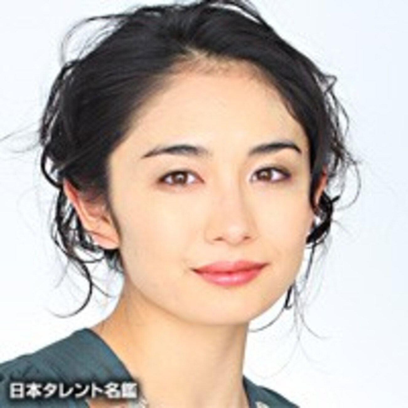 小島聖 