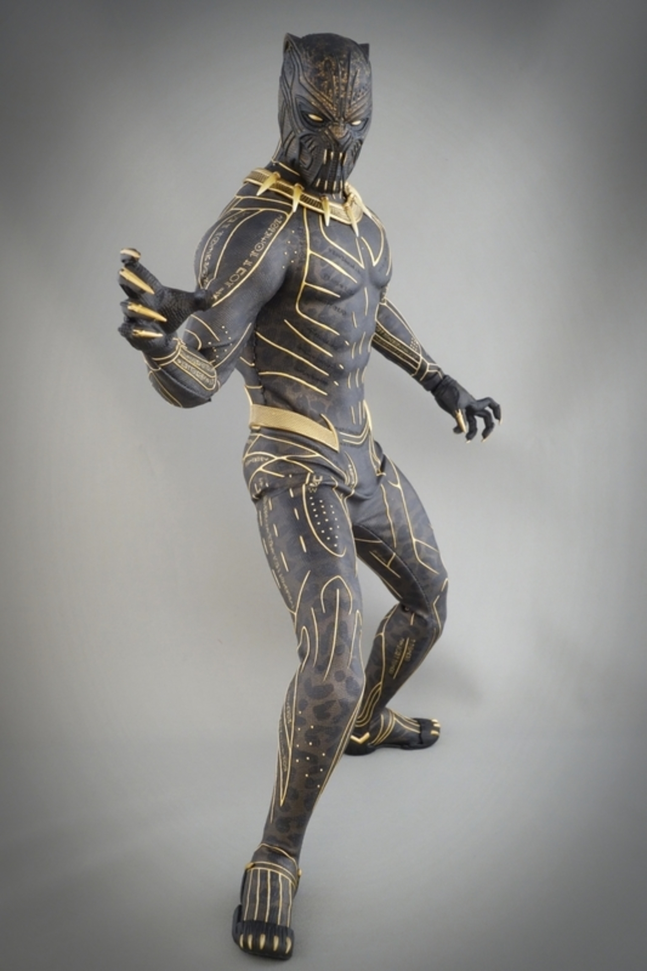 HOTTOYS 『ブラックパンサー』エリック・キルモンガー レビュー 
