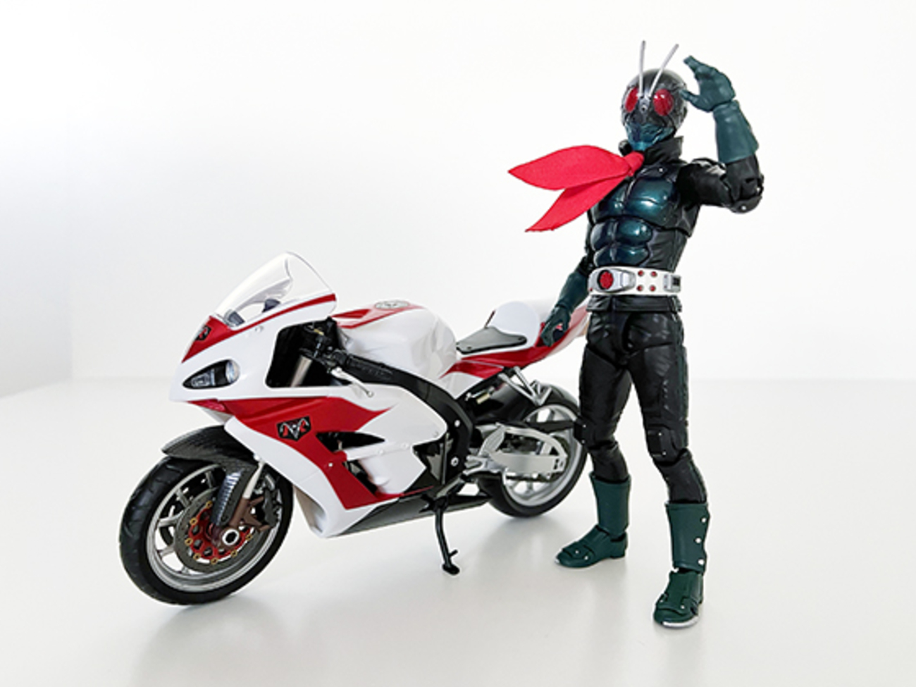S.H.Figuartsサイクロン1号（仮面ライダーTHE NEXT） - 子育て日記 