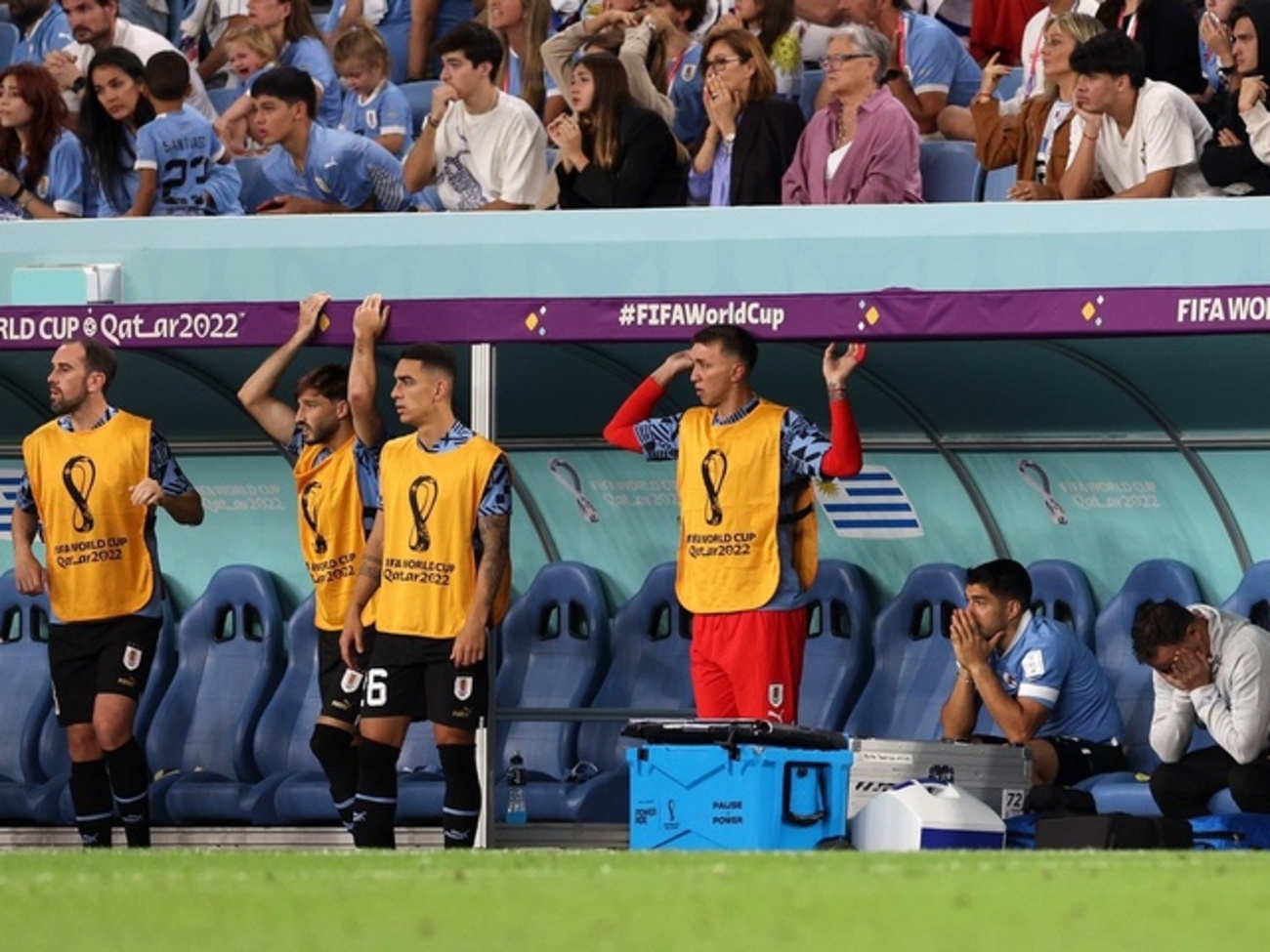 ぱ*様 [PUMA]ウルグアイ代表13 ディエゴ・フォルラン コンフェデ杯仕様