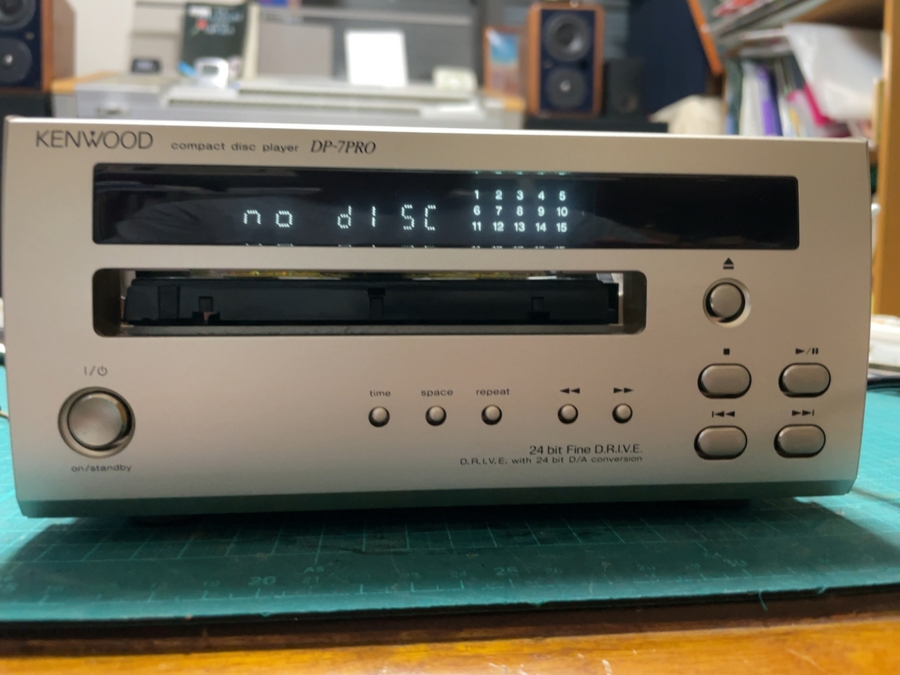 KENWOOD ケンウッド AvinoPRO DP-7PRO CDプレーヤー rdzdsi3 ≪人気≫【中古】KENWOOD ケンウッド AvinoPRO DP-7PRO CD